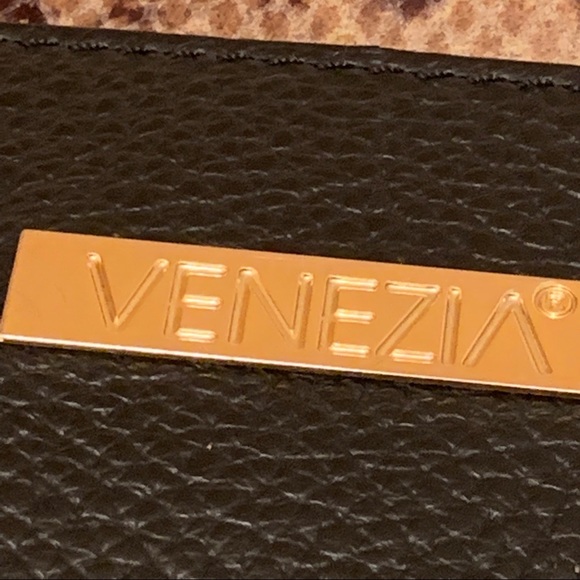 Leather Handbag Satchel Tote Purse - Picture 9 of 12